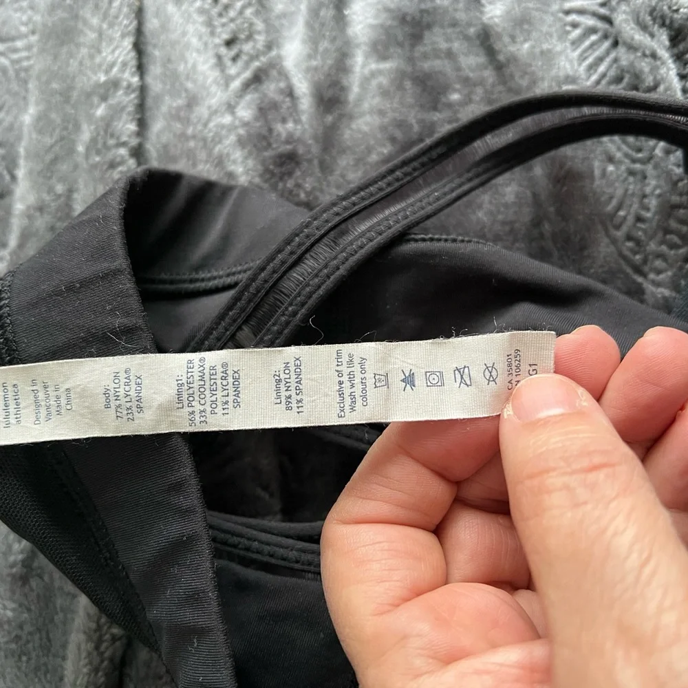 lululemon sports bra - Picture 4 of 4